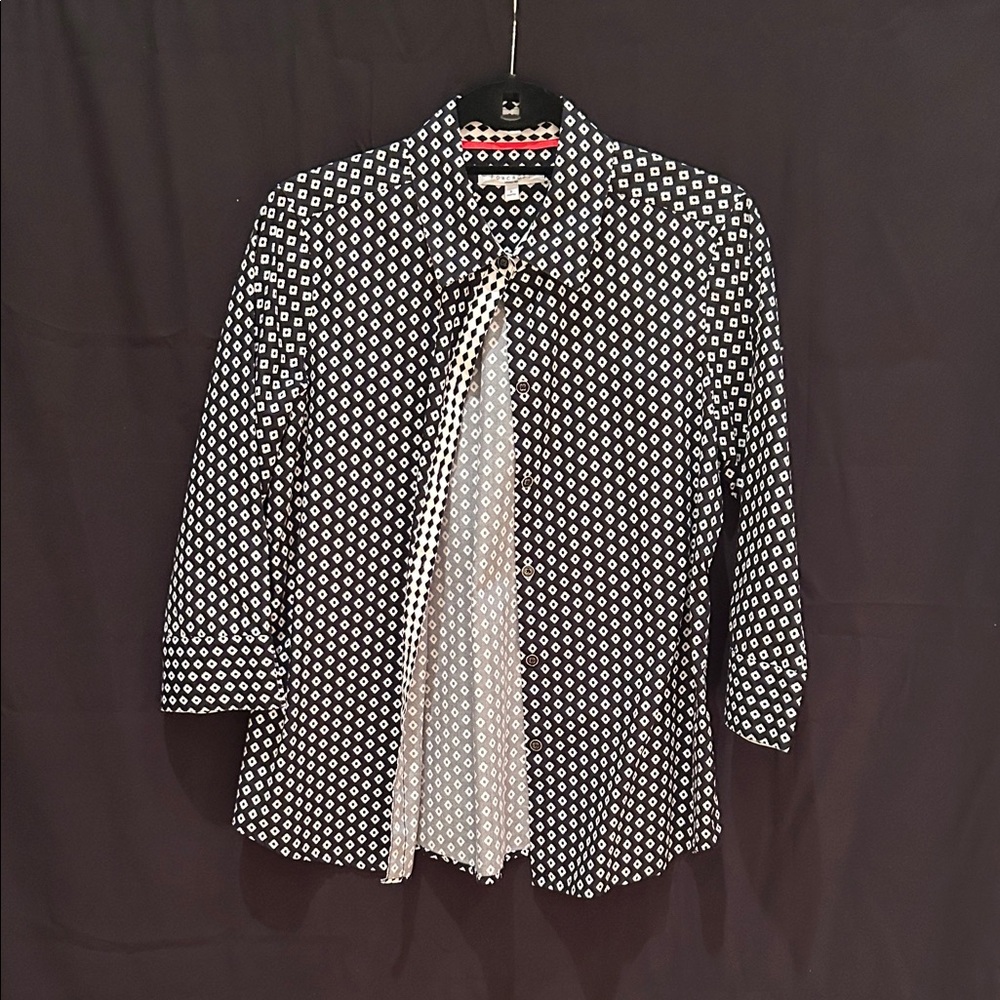 C - Foxcroft Black and White Geometric Blouse